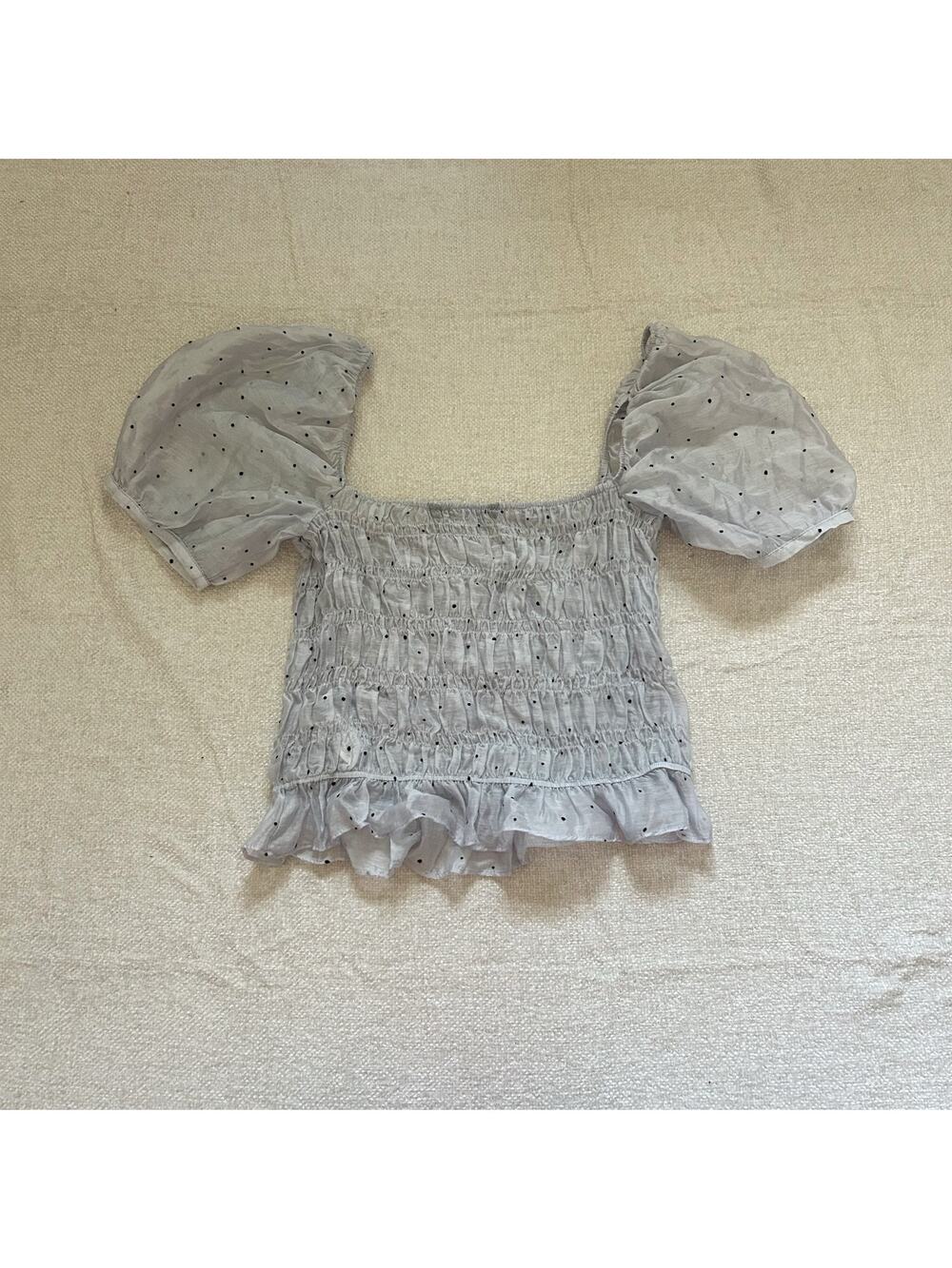light purple zara polka-dot short sleeve blouse